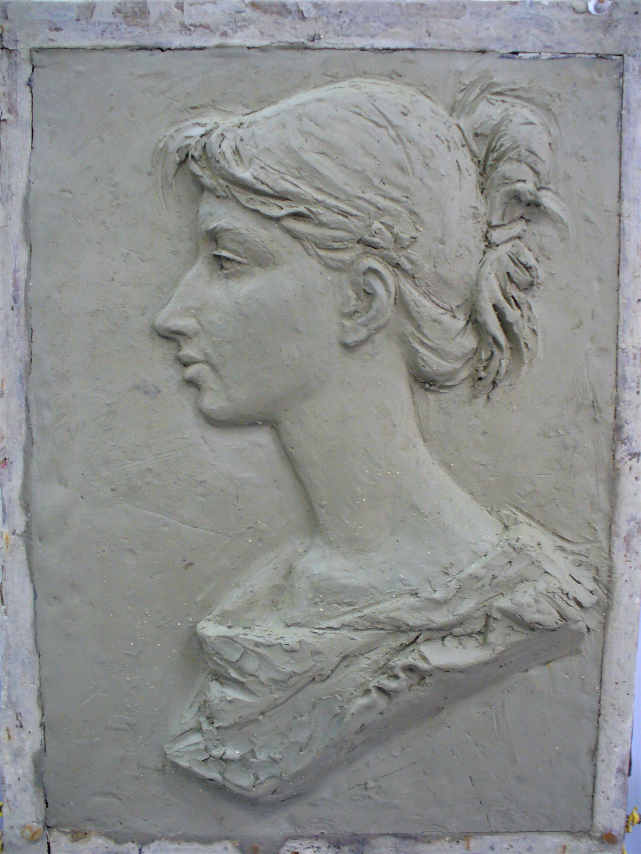 Мемориальная доска на заказ  скульптор Ольга Колосова.