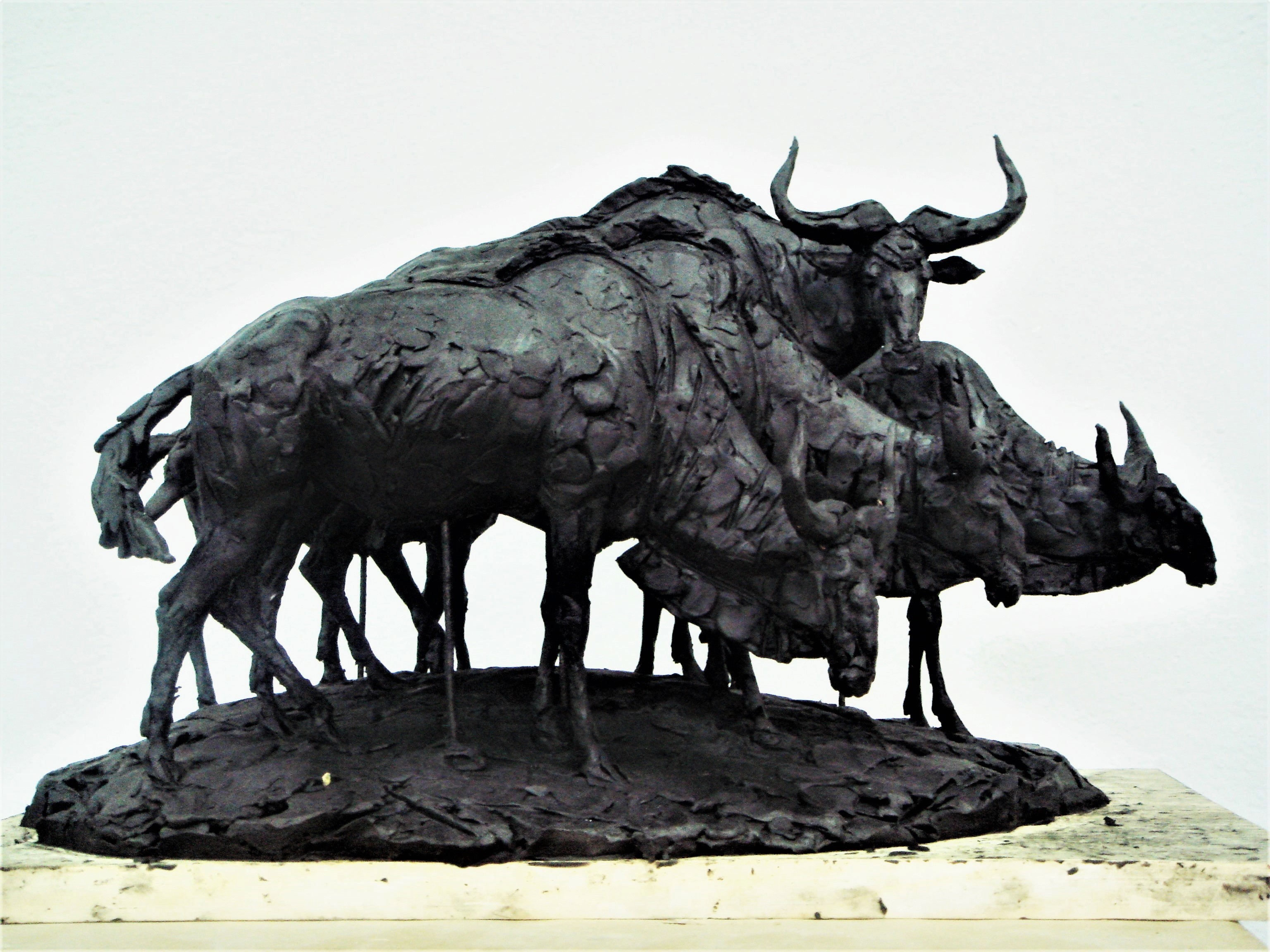 скульптура антилоп гну, , скульптор Ольга Колосова.