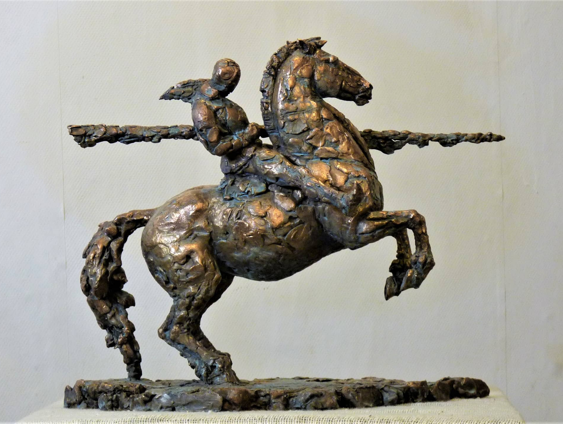 скульптура рыцаря в бронзе, авторскую бронзу купить,скульптор Ольга Колосова,