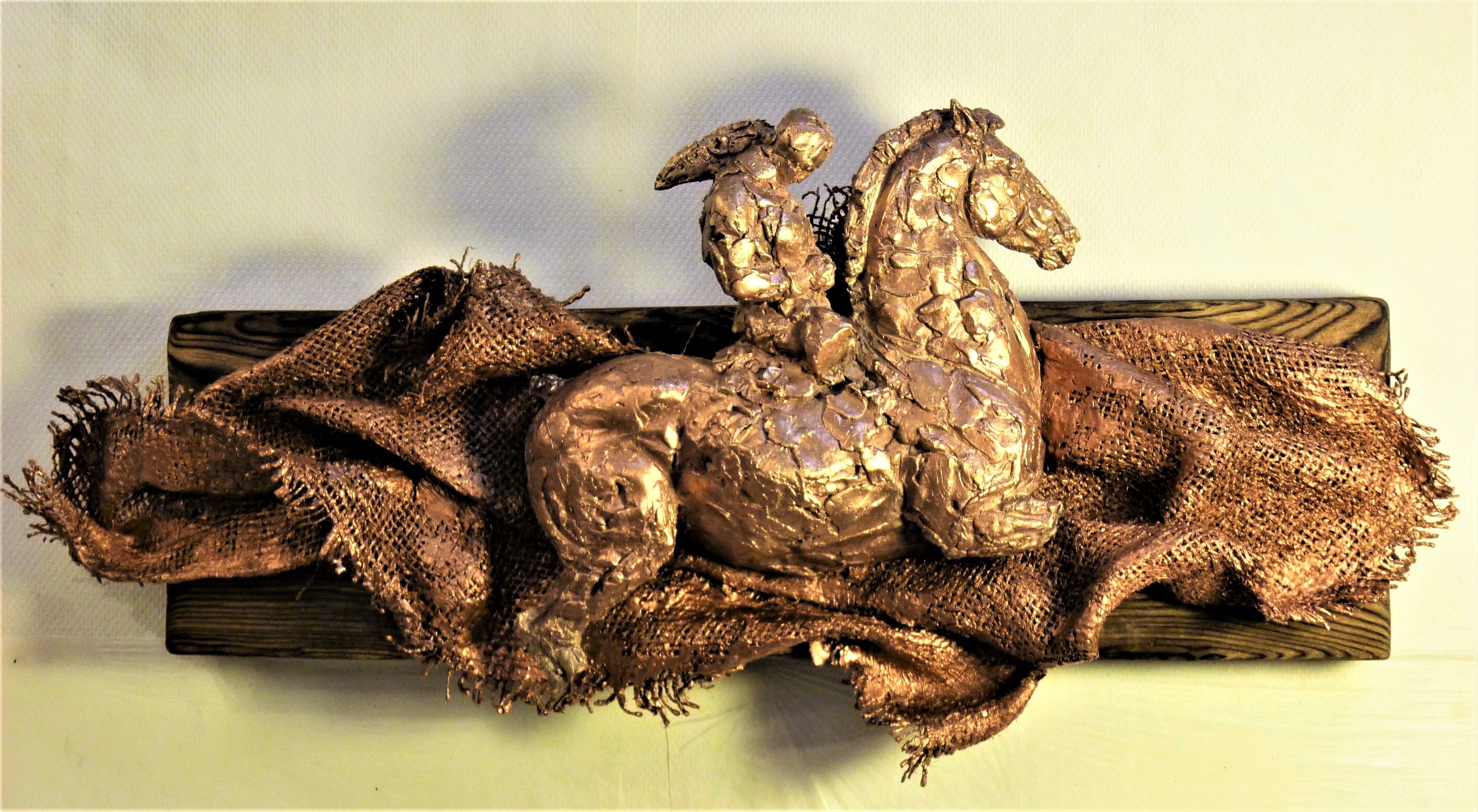  интерьерная скульптура всадника  бронзе, барельеф на заказ.