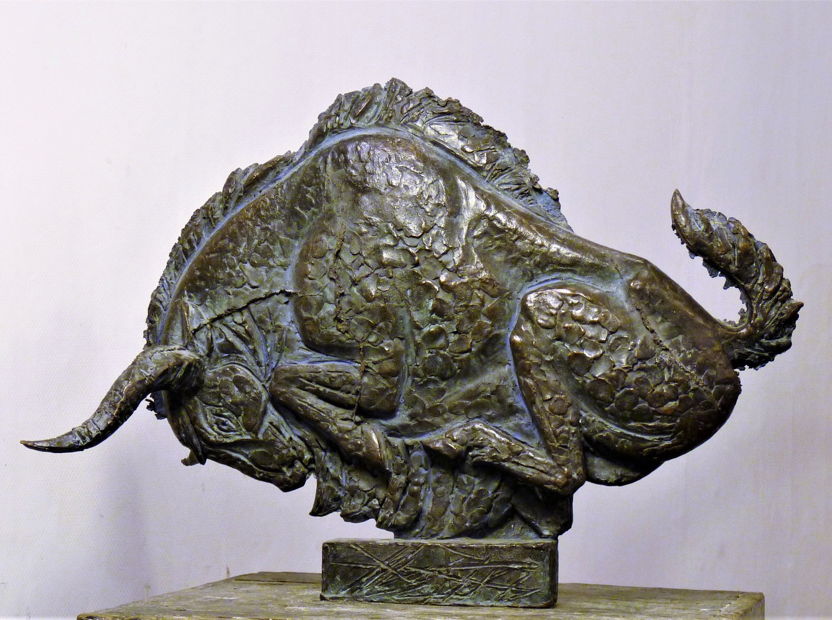  интерьерная скульптура быка в  бронзе, скульптура на заказ, скульптор Ольга Колосова.