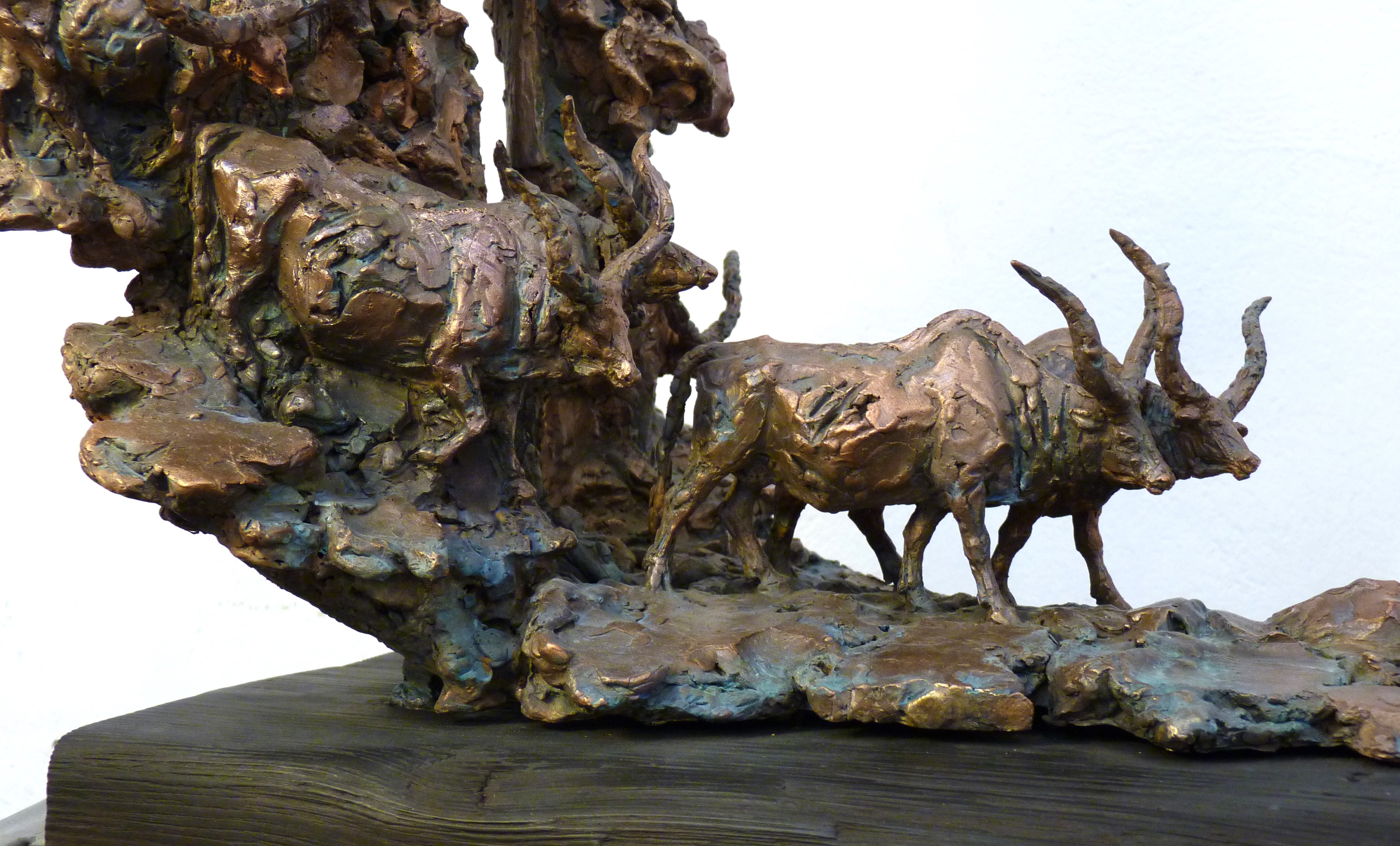 скульптура с быками, авторская скульптура из бронзы 