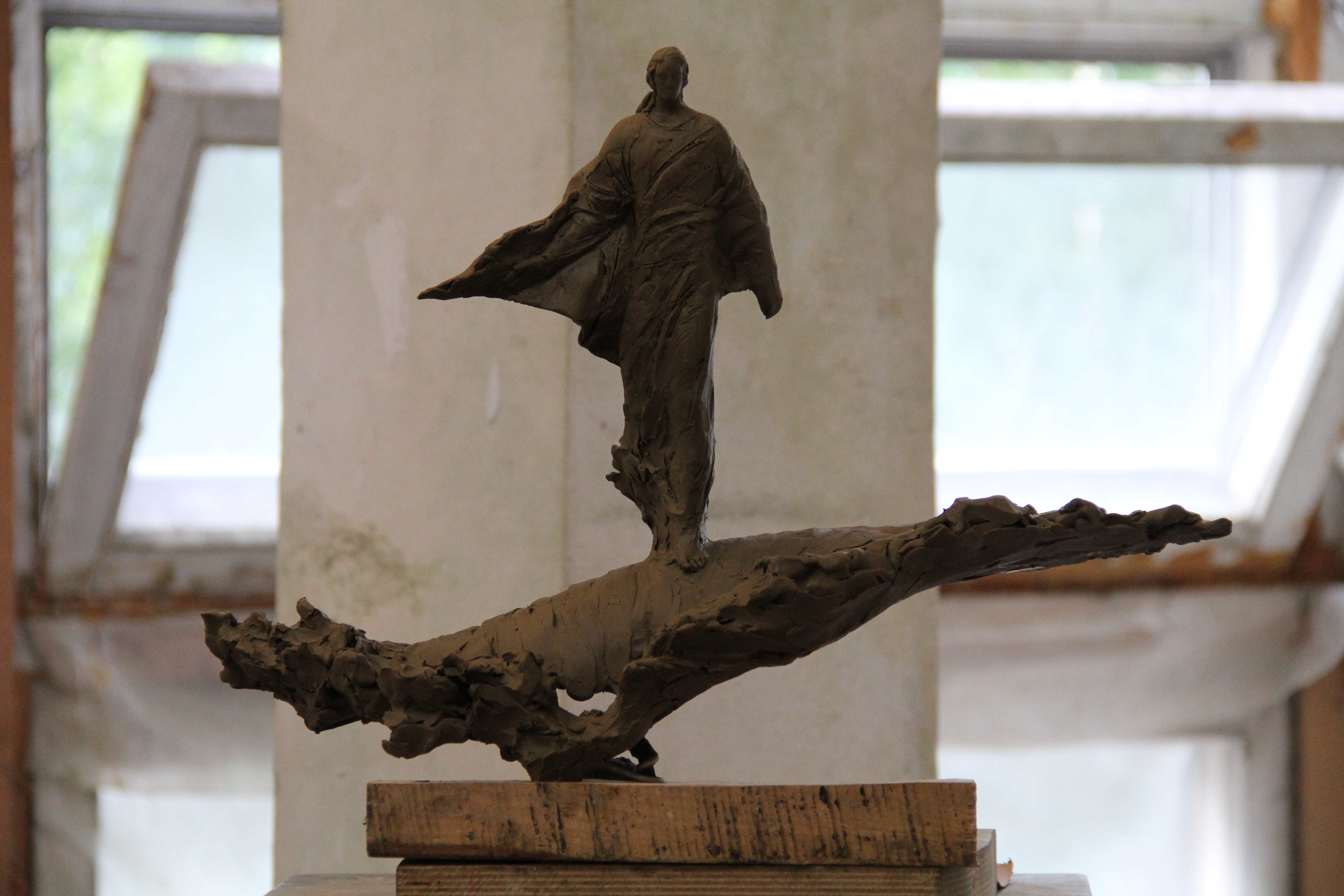 Скульптура Спаситель скульптор Алексей Селиванов.