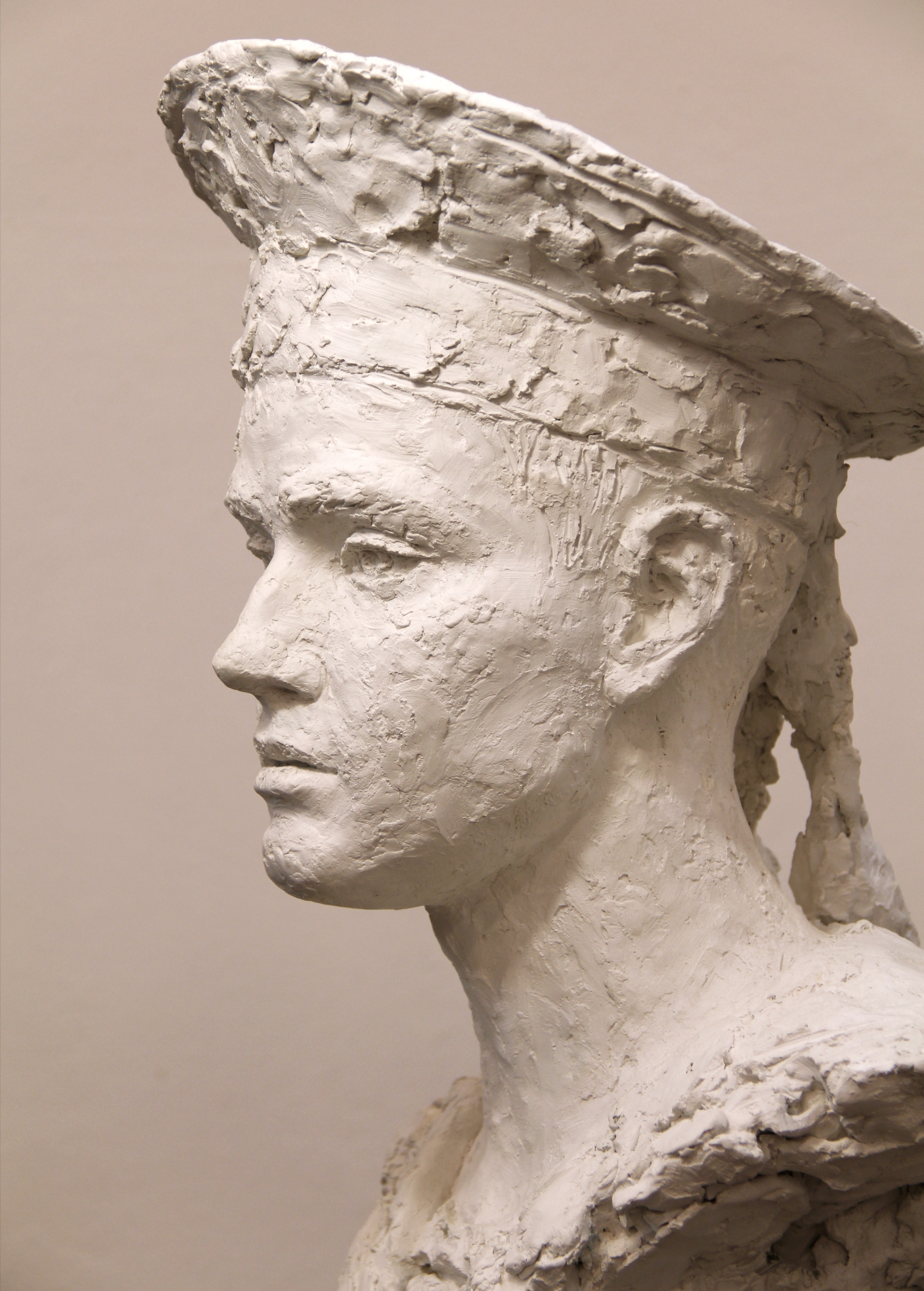 Скульптурный бюст на заказ по фото и с натуры.  Скульптор Ольга Колосова.