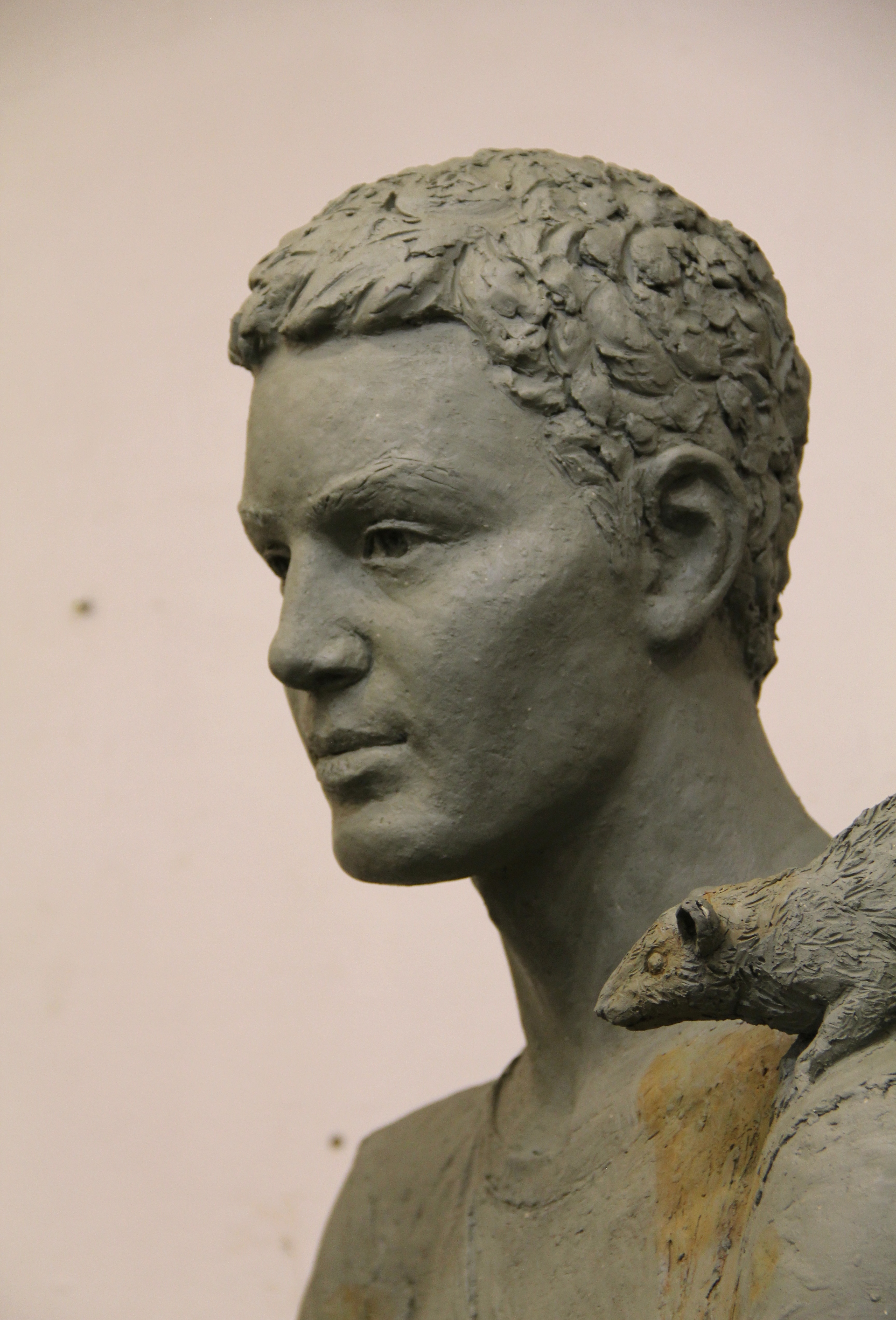 мемориальная скульптура на заказ, памятник на заказ, скульптор Ольга Колосова. Скульптурный портрет на заказ. Скульптурный бюст на заказ по фото .